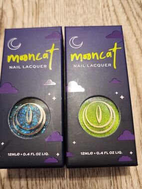 Mooncat Nail Lacquer - Green Glitter & Blue Flake